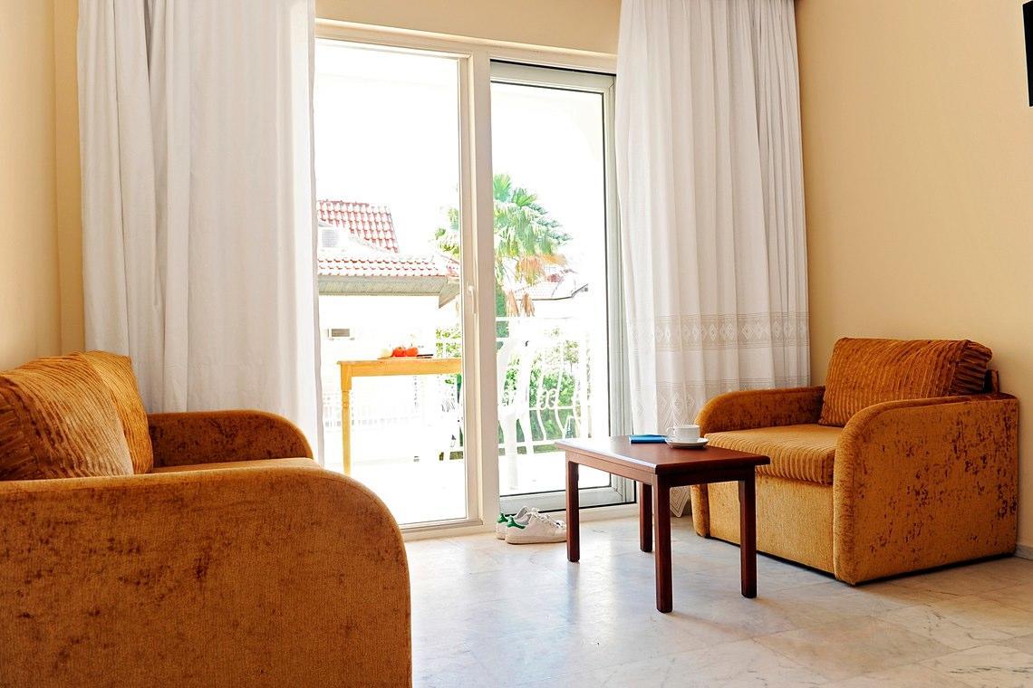 Maricya Apart Otel İçmeler Eksteriør billede